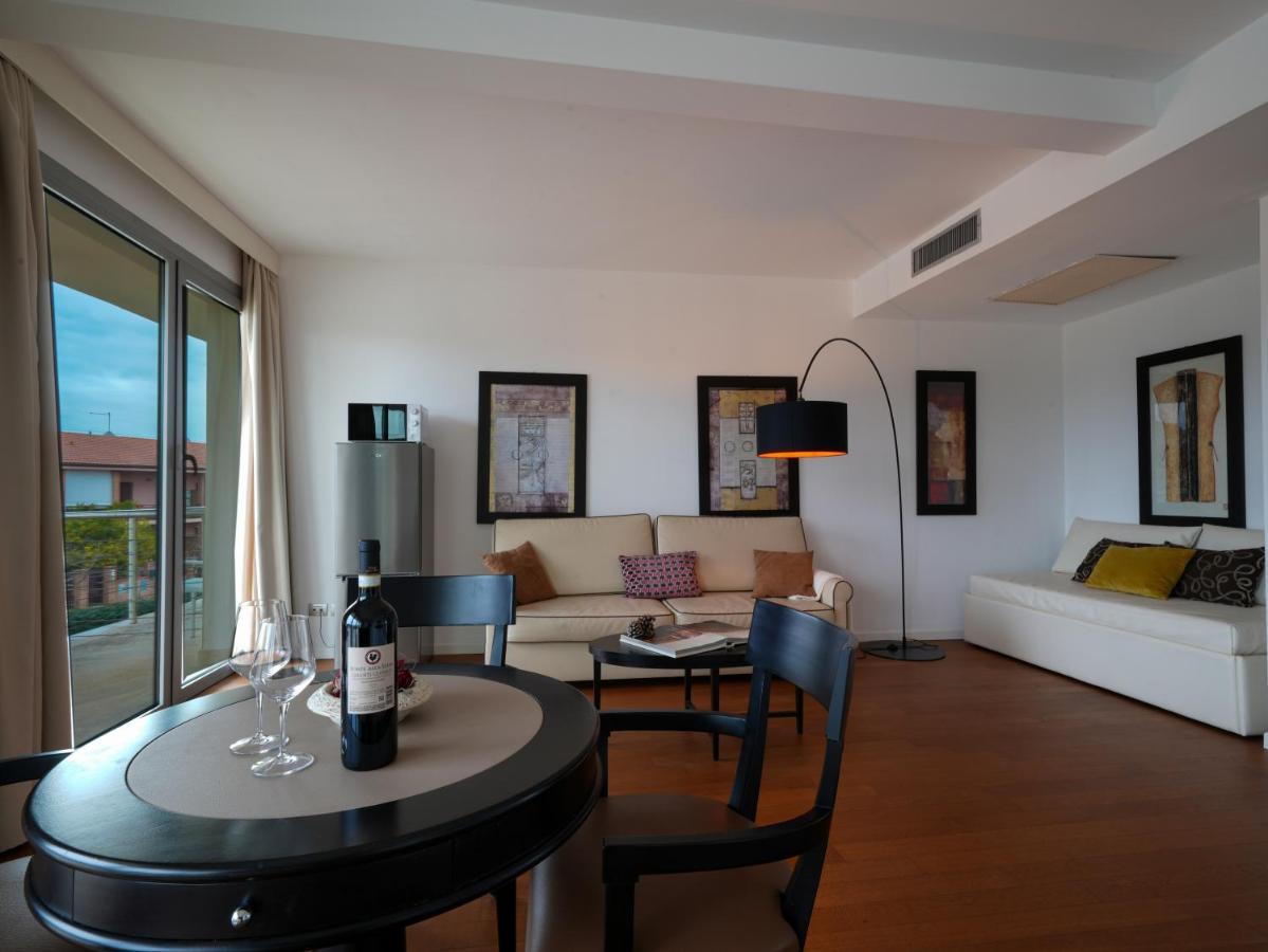 Uappala Apartment Pisa Tower מראה חיצוני תמונה